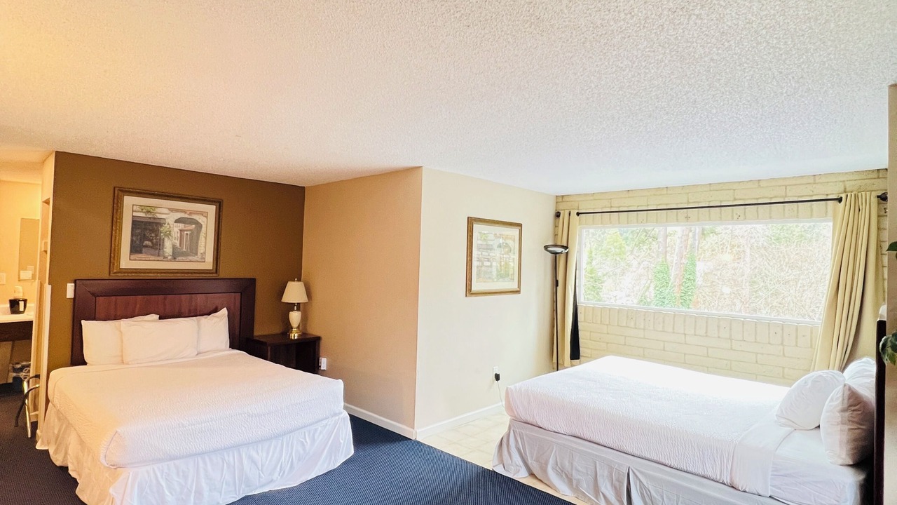 Photo of Bedroom in Canyonville