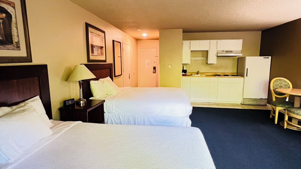 Photo of Bedroom in Canyonville