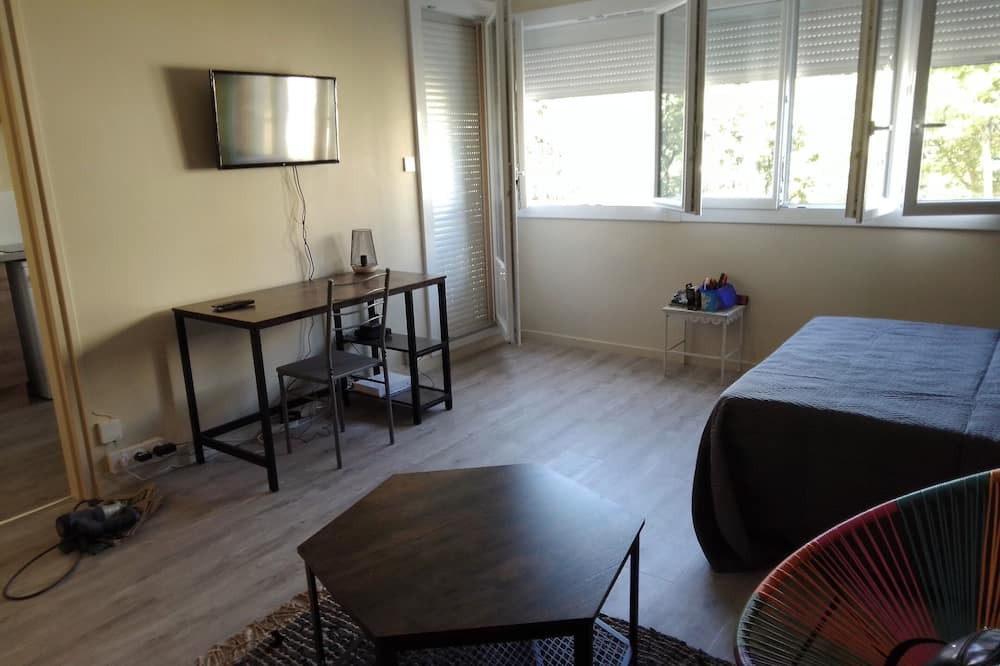 Photo of Bedroom in Flace