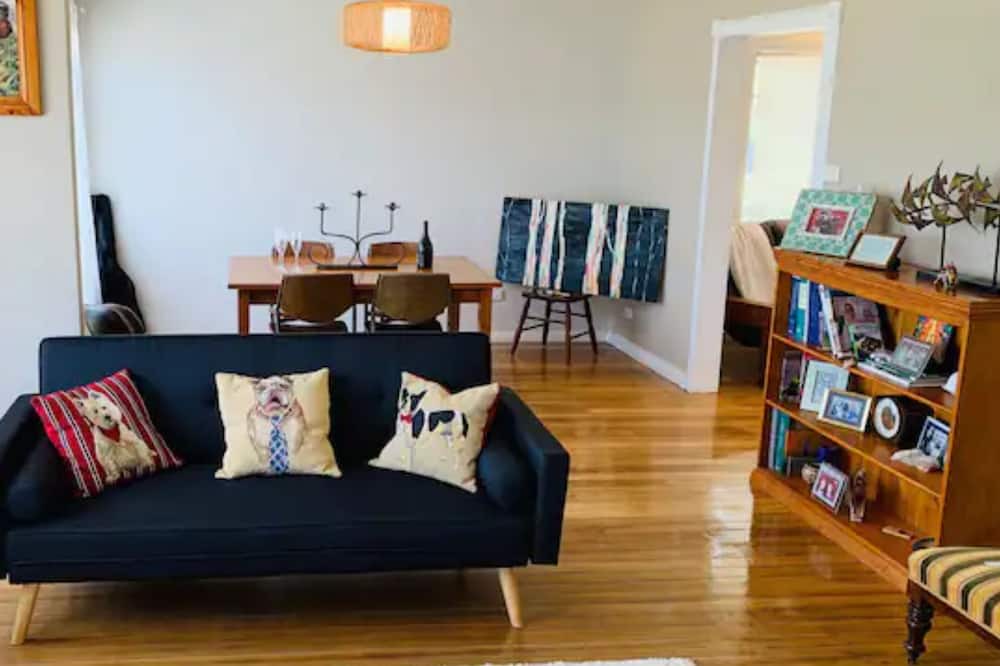 Photo of Livingroom in Chiltern