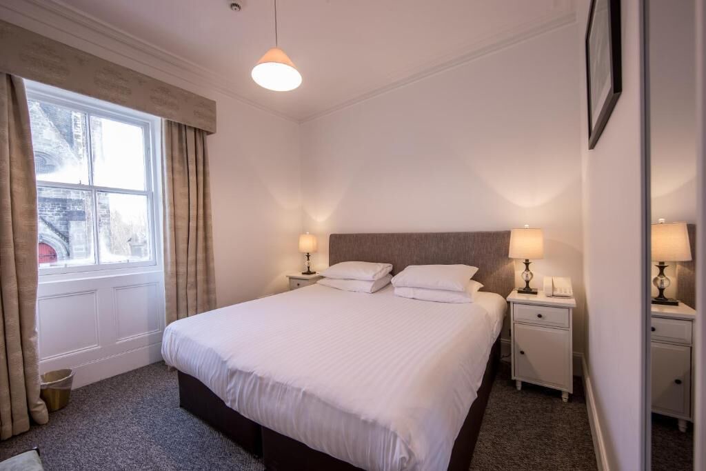 Photo of Others in Port of Menteith