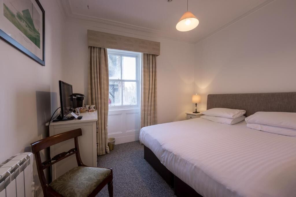 Photo of Bedroom in Port of Menteith