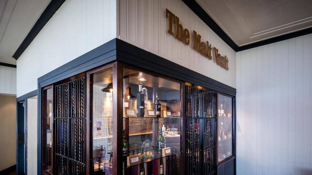 Photo of Others in Port of Menteith