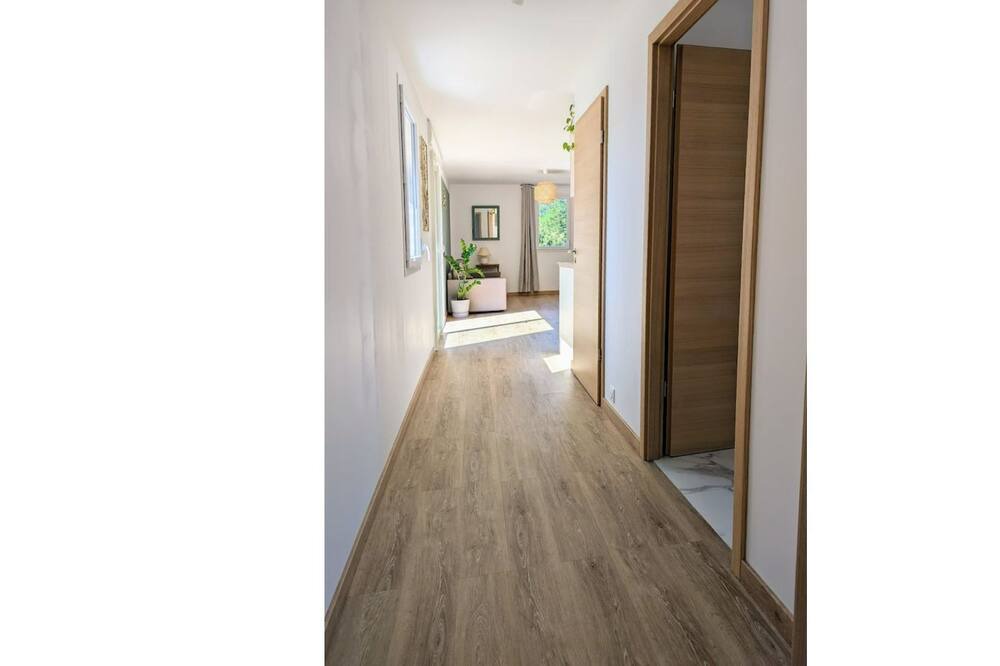 Photo of Bedroom in Lesperon