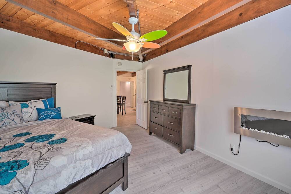 Photo of Bedroom in Apple Hill
