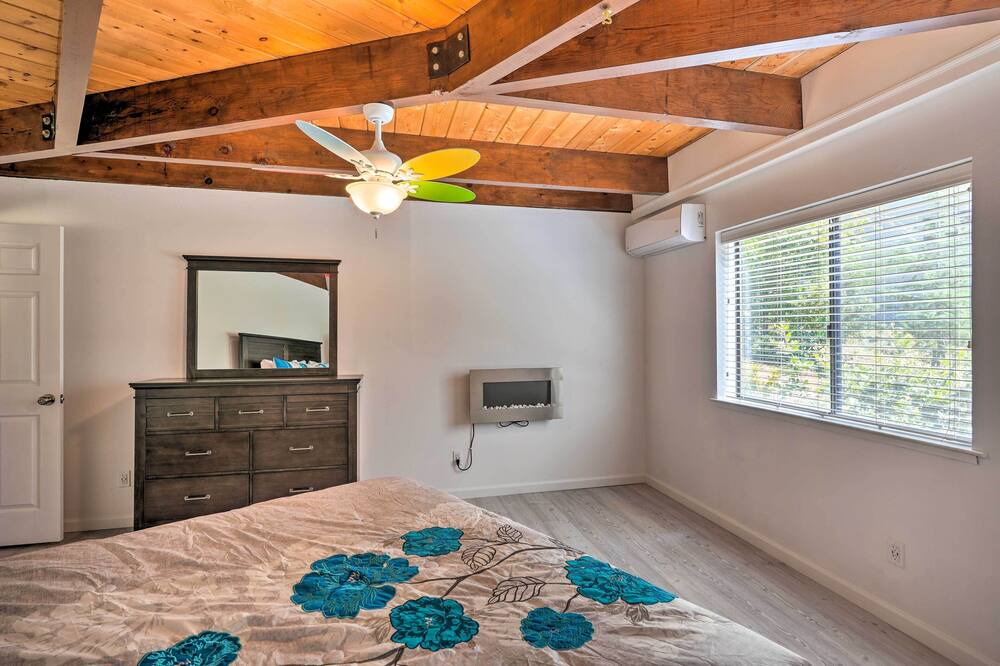 Photo of Bedroom in Apple Hill