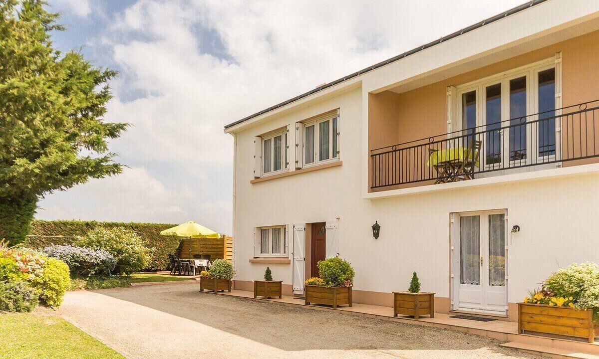 Photo of Outdoor in Saint-Hilaire-de-Chaleons