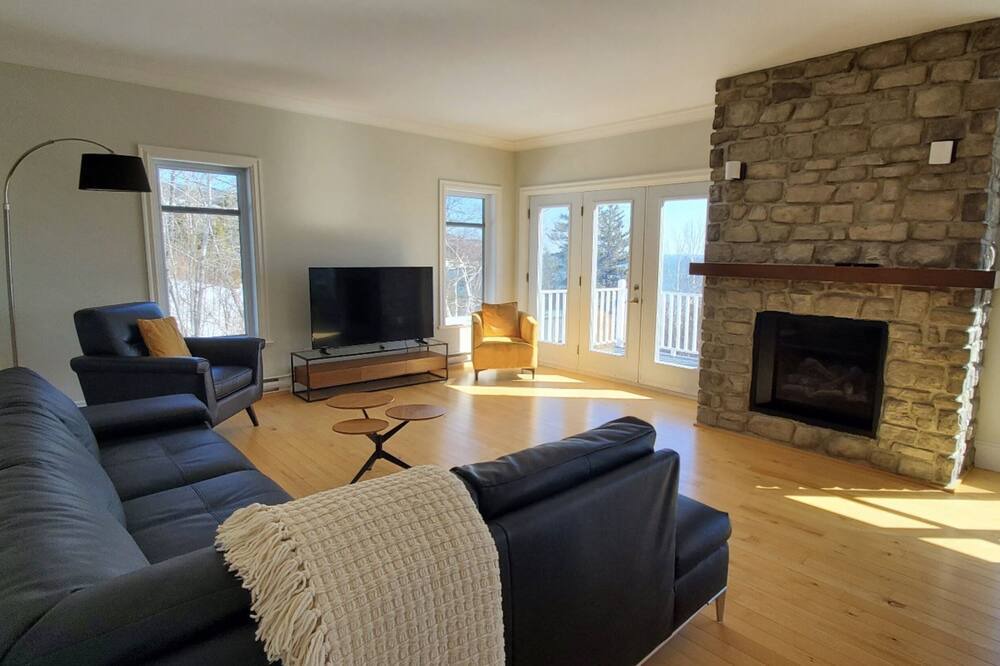 Photo of Livingroom in Cap-a-l'Aigle