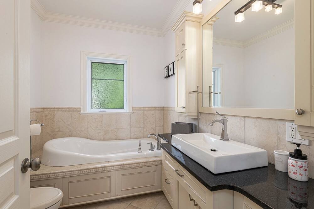 Photo of Bathroom in Cap-a-l'Aigle