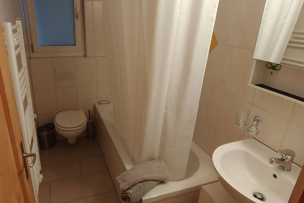 Photo of Bathroom in Wiler
