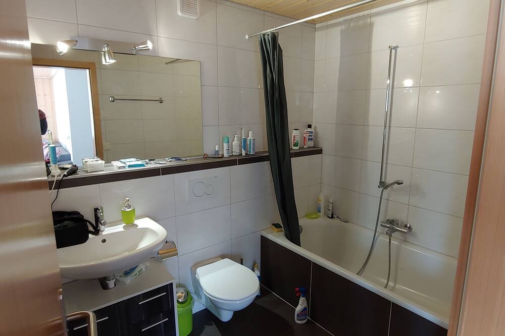 Photo of Bathroom in Wiler