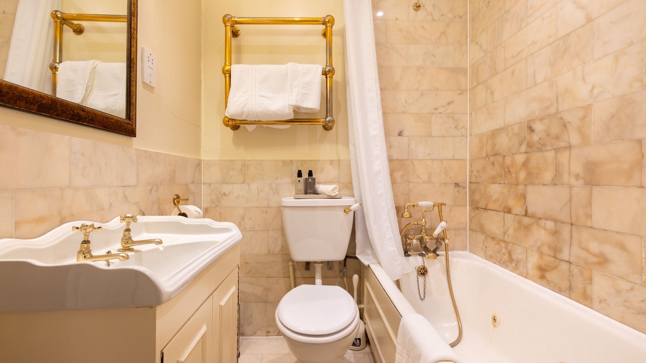 Photo of Others in Pembridge