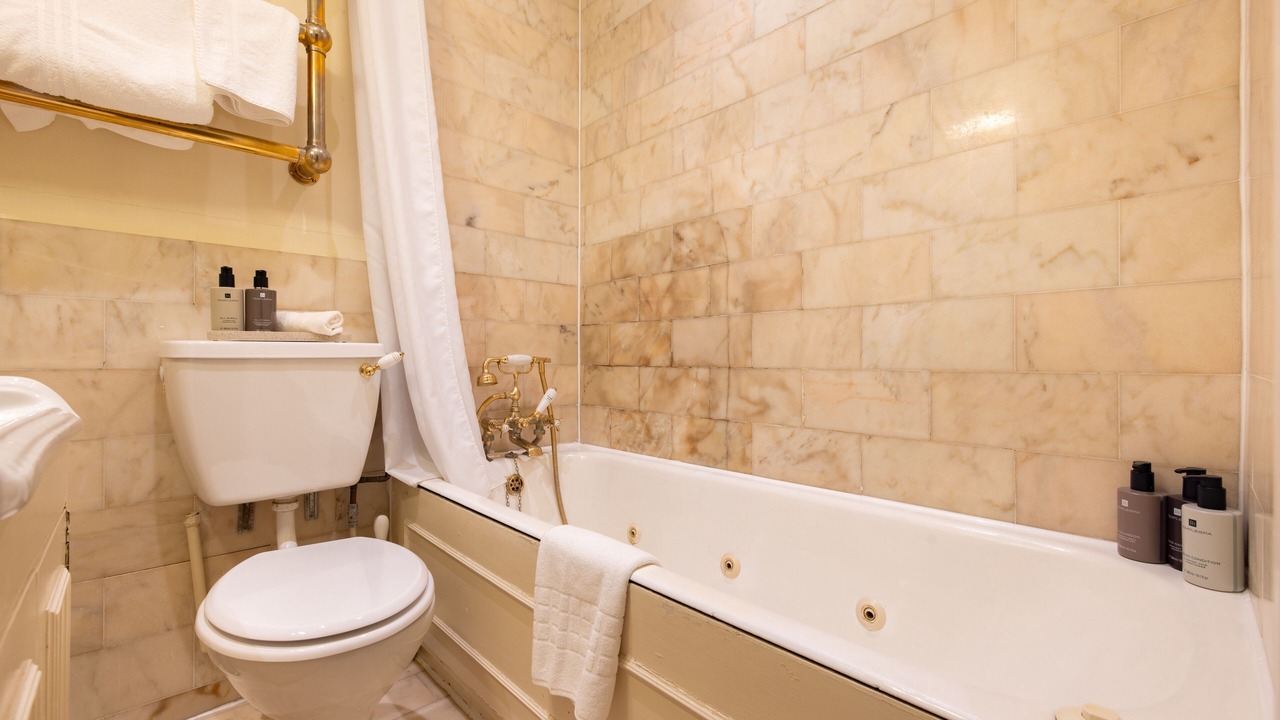 Photo of Bathroom in Pembridge