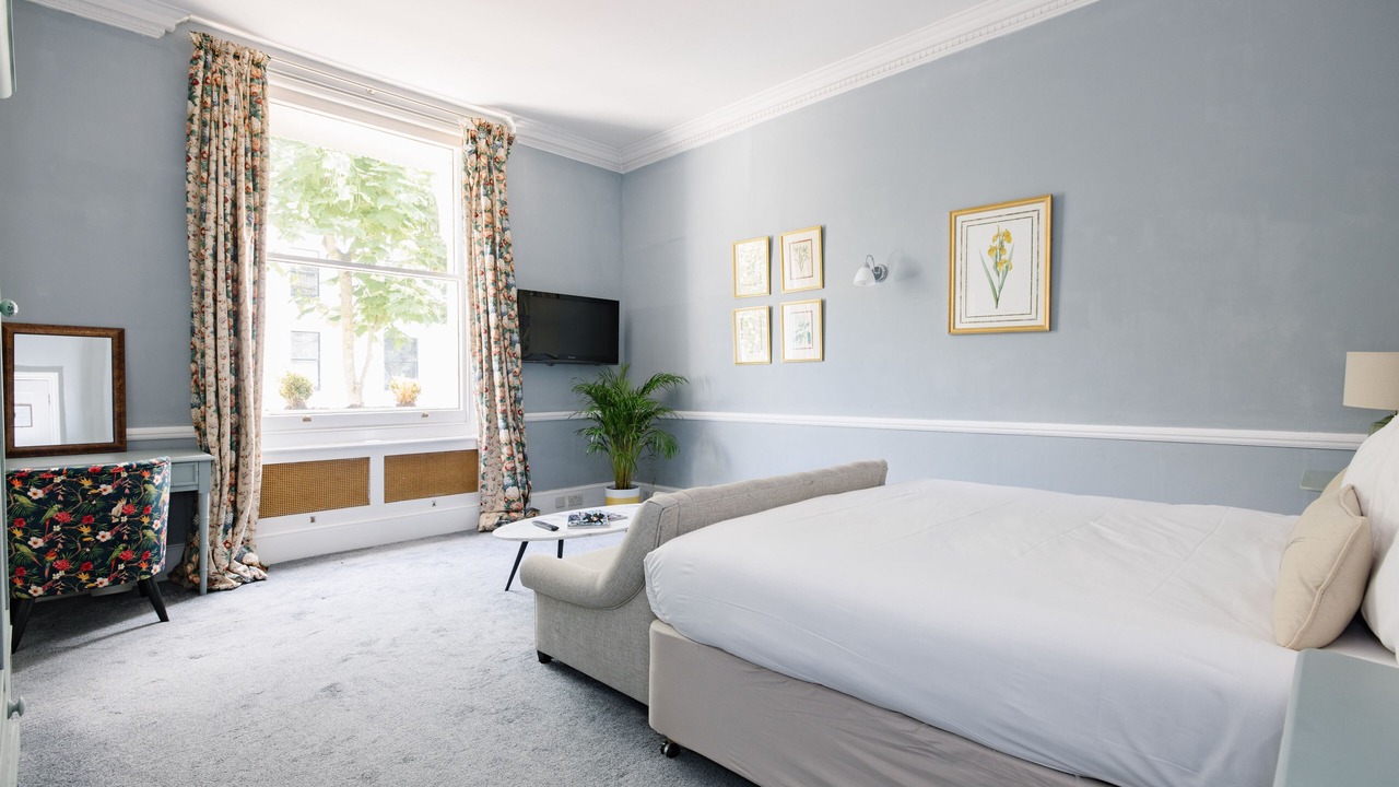 Photo of Bedroom in Pembridge