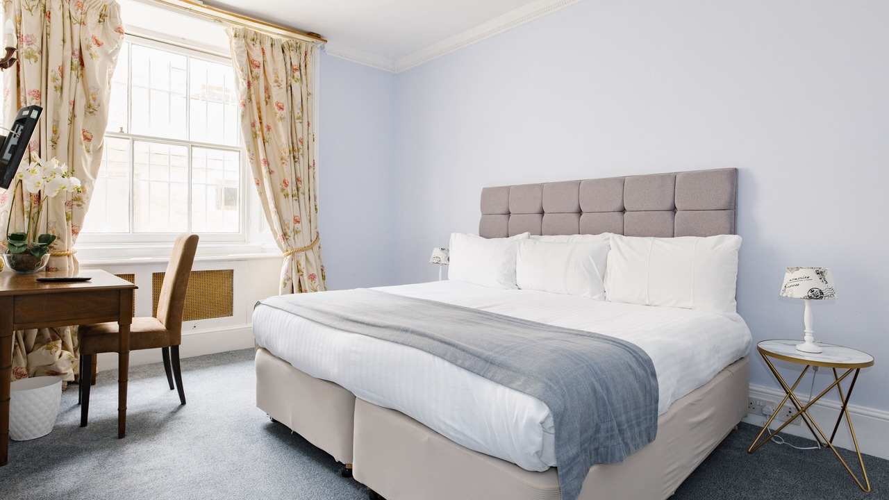 Photo of Bedroom in Pembridge