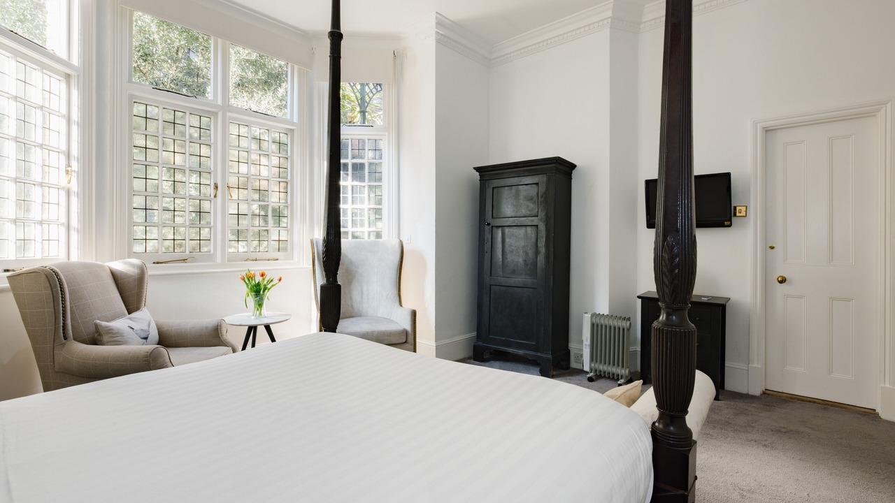 Photo of Bedroom in Pembridge