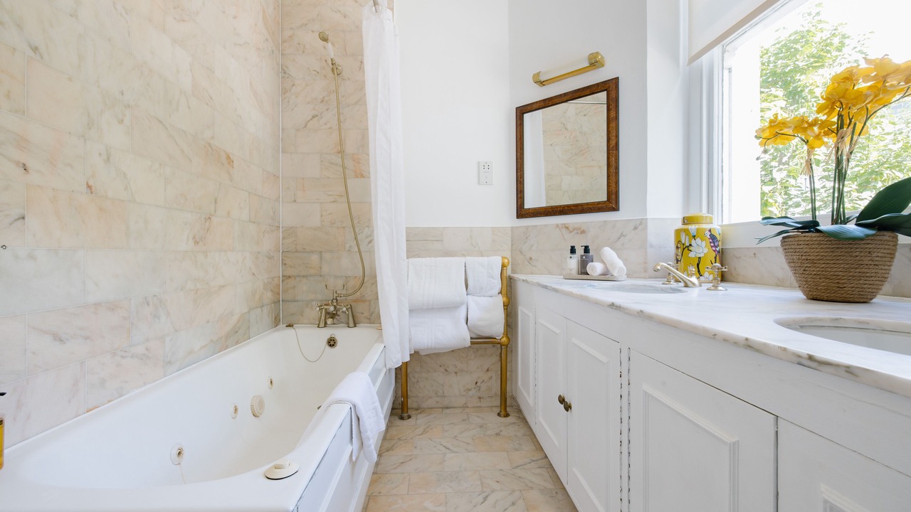 Photo of Others in Pembridge