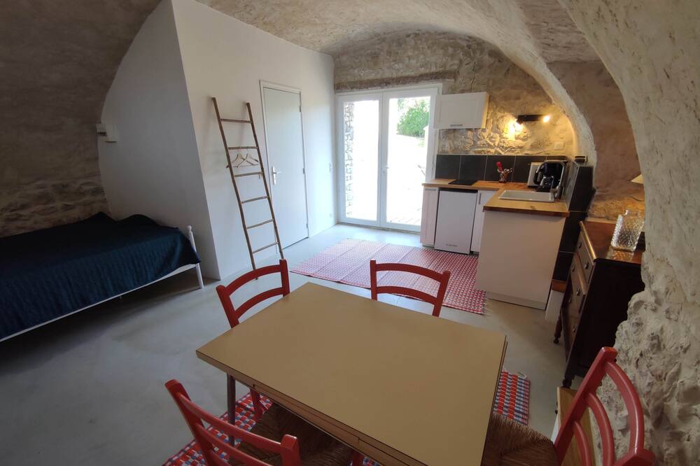 Photo of Kitchen in Saint-Hippolyte-du-Fort