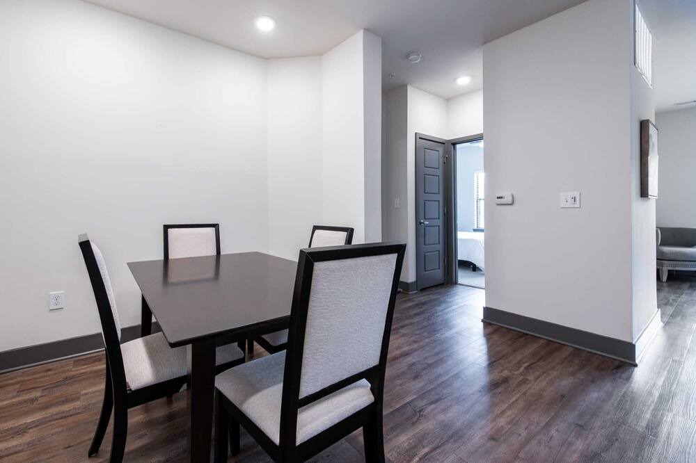 Photo of Livingroom in Hurstbourne