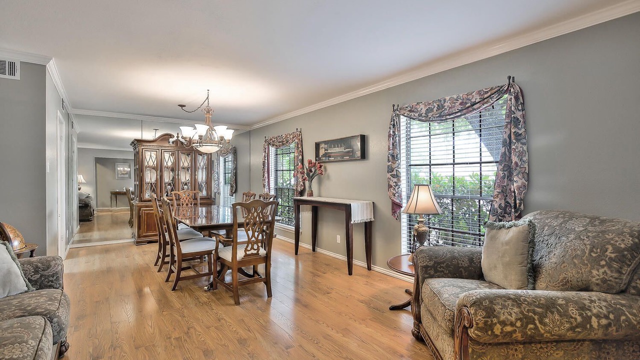 Photo of Livingroom in North San Antonio - SAT