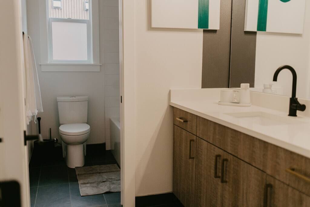 Photo of Others in Roslyn