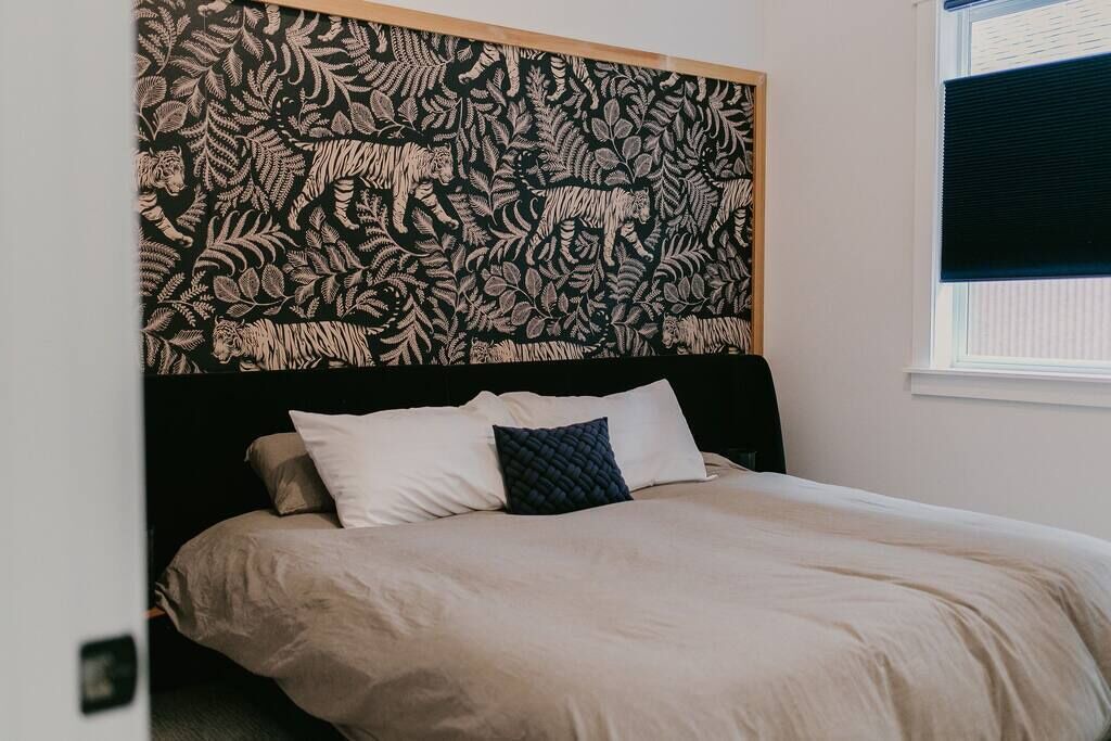 Photo of Others in Roslyn