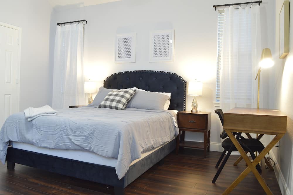 Photo of Bedroom in Mesquite