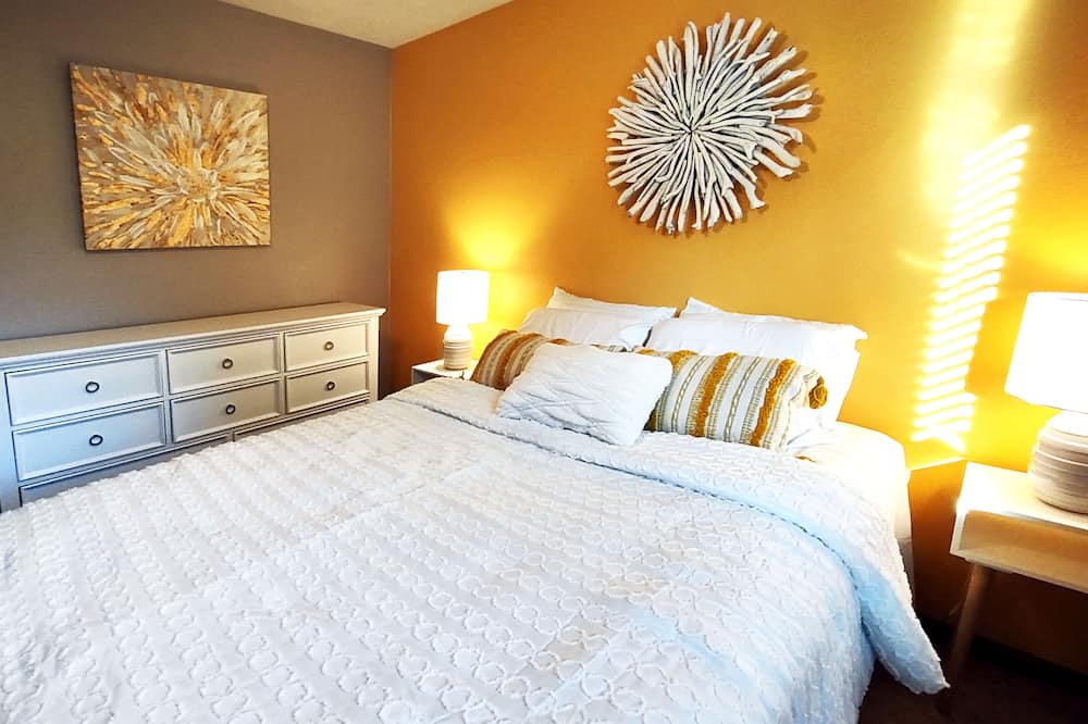 Photo of Bedroom in Loves Park