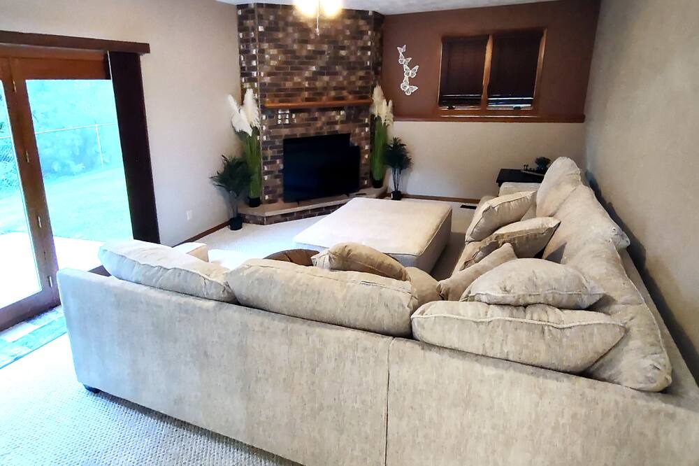 Photo of Livingroom in Loves Park
