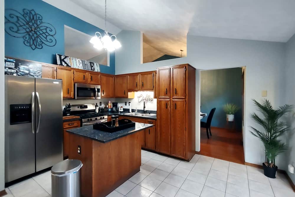 Photo of Kitchen in Loves Park