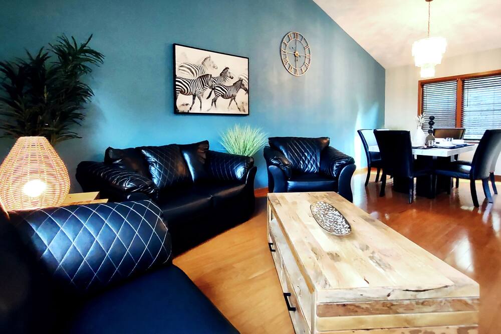 Photo of Livingroom in Loves Park