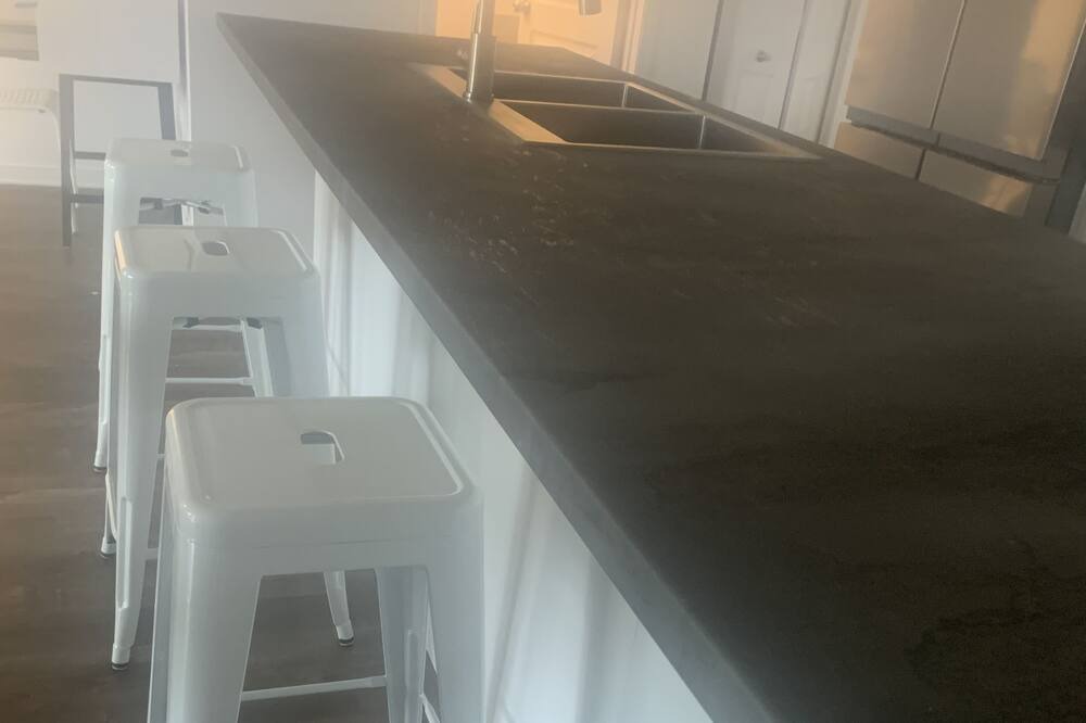 Photo of Kitchen in Aylmer