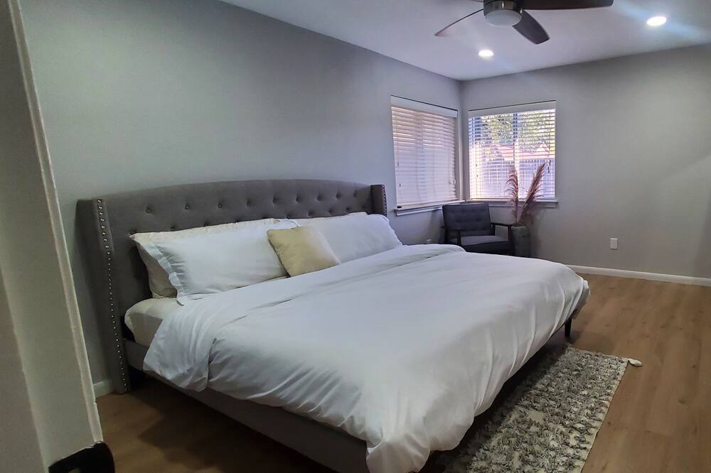 Photo of Bedroom in Sugar Land