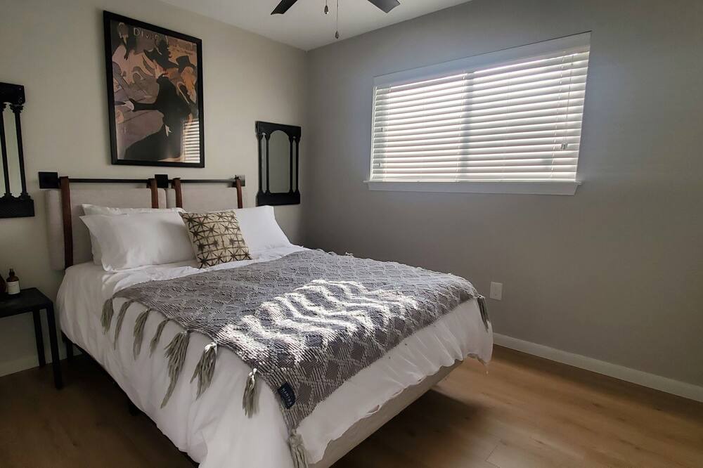 Photo of Bedroom in Sugar Land