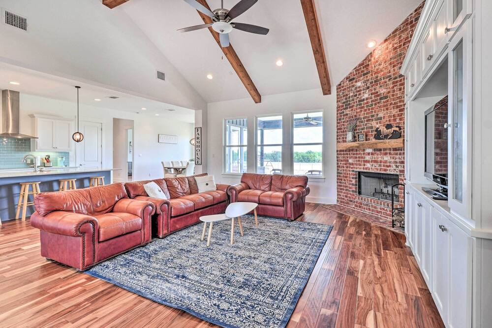 Photo of Bedroom in McDade