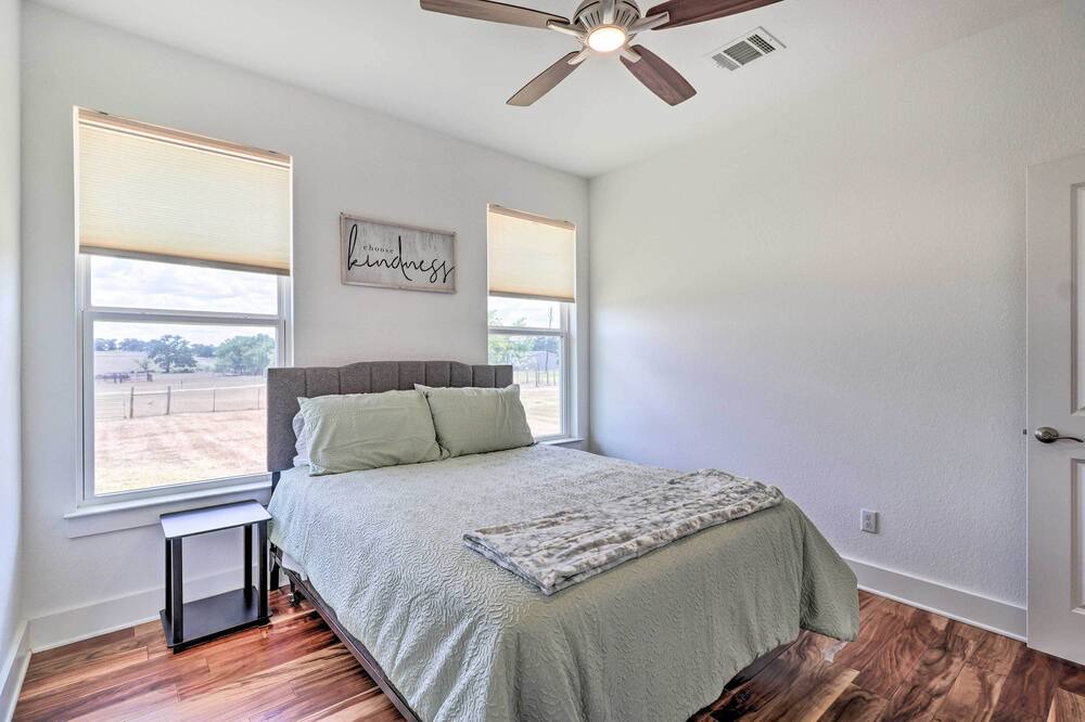 Photo of Bedroom in McDade