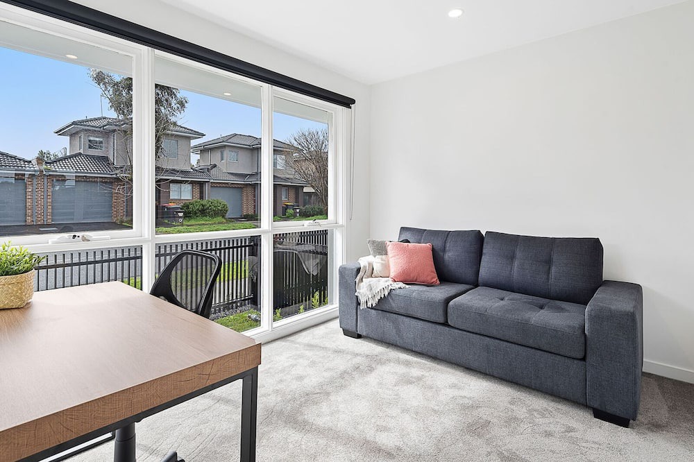 Photo of Livingroom in Clayton