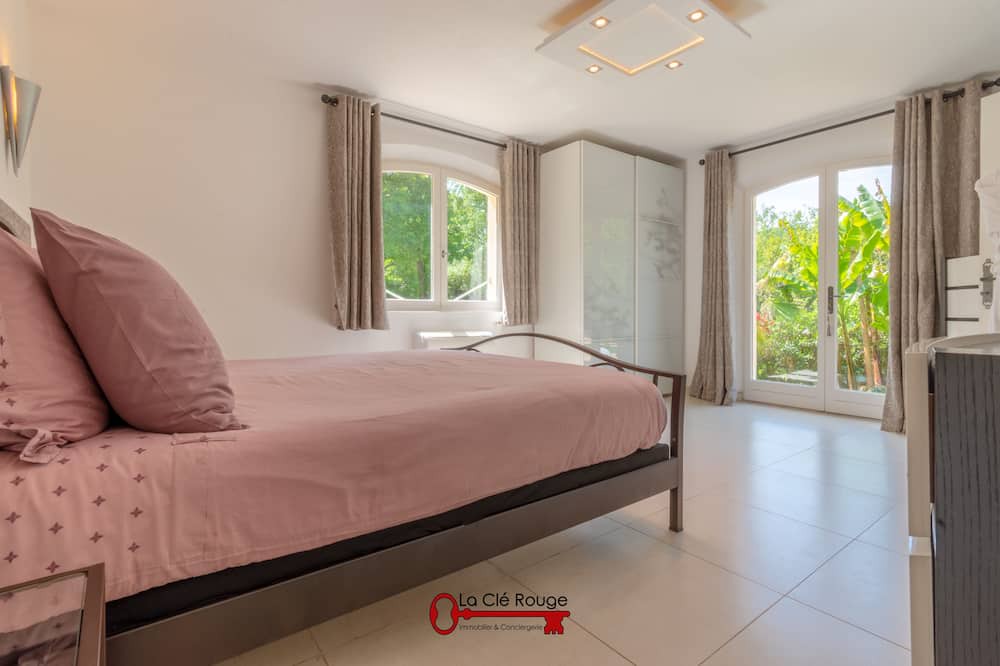 Photo of Bedroom in Saint-Paul-de-Vence