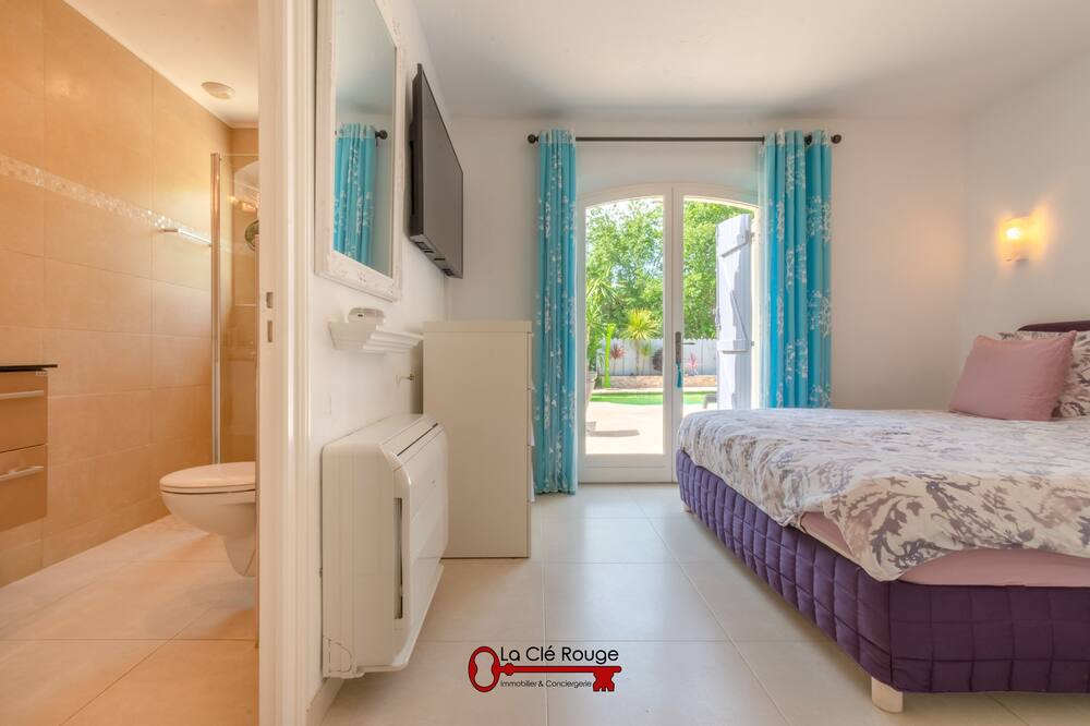 Photo of Bedroom in Saint-Paul-de-Vence