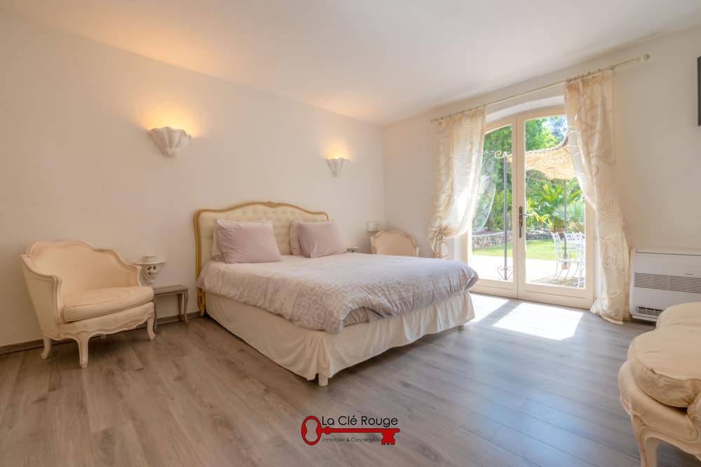 Photo of Bedroom in Saint-Paul-de-Vence