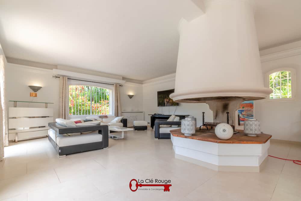Photo of Livingroom in Saint-Paul-de-Vence