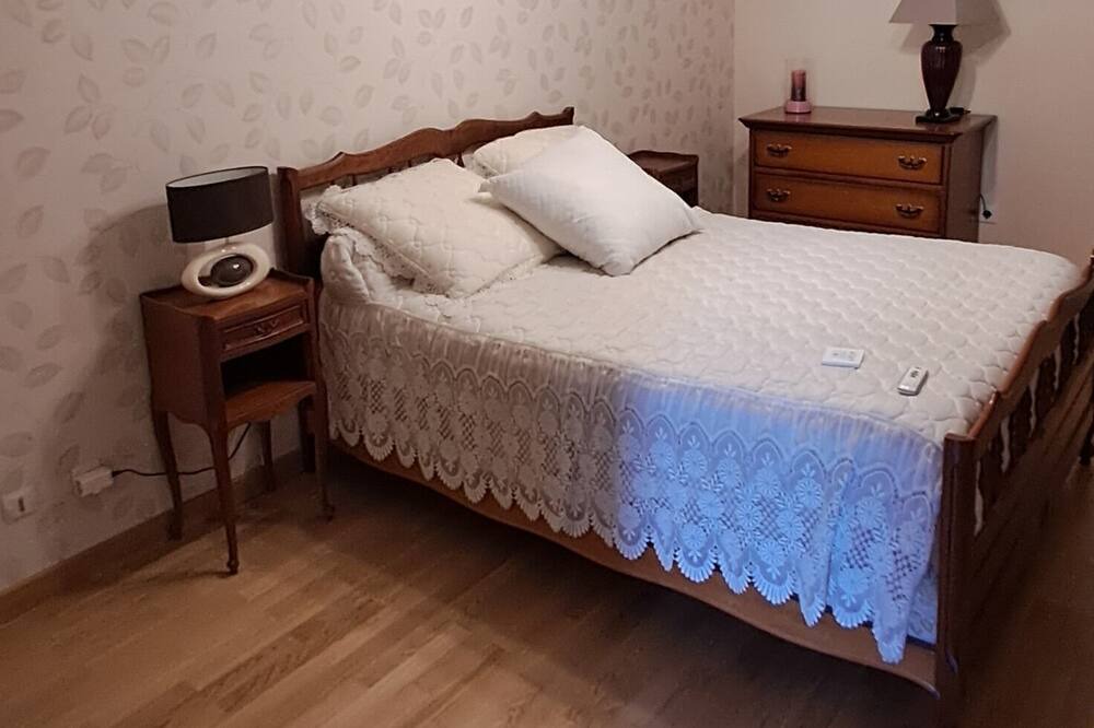 Photo of Bedroom in Orleans