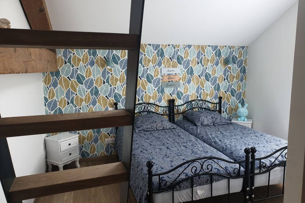 Photo of Bedroom in Peyriac-de-Mer