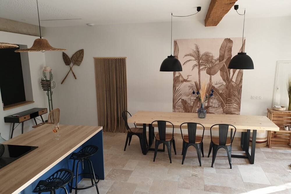 Photo of Kitchen in Peyriac-de-Mer