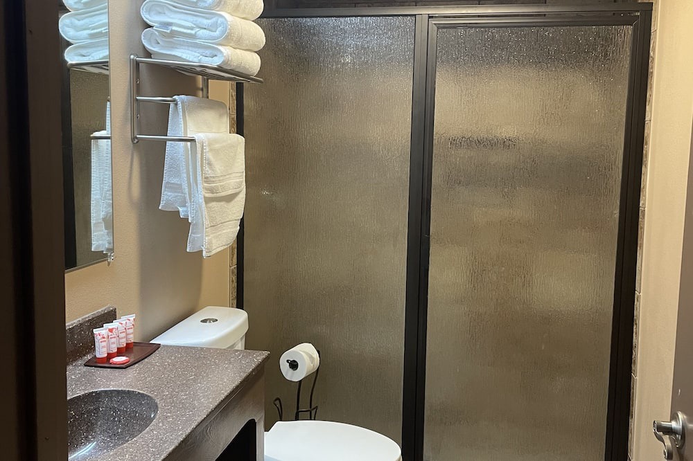 Photo of Bathroom in Gonzales