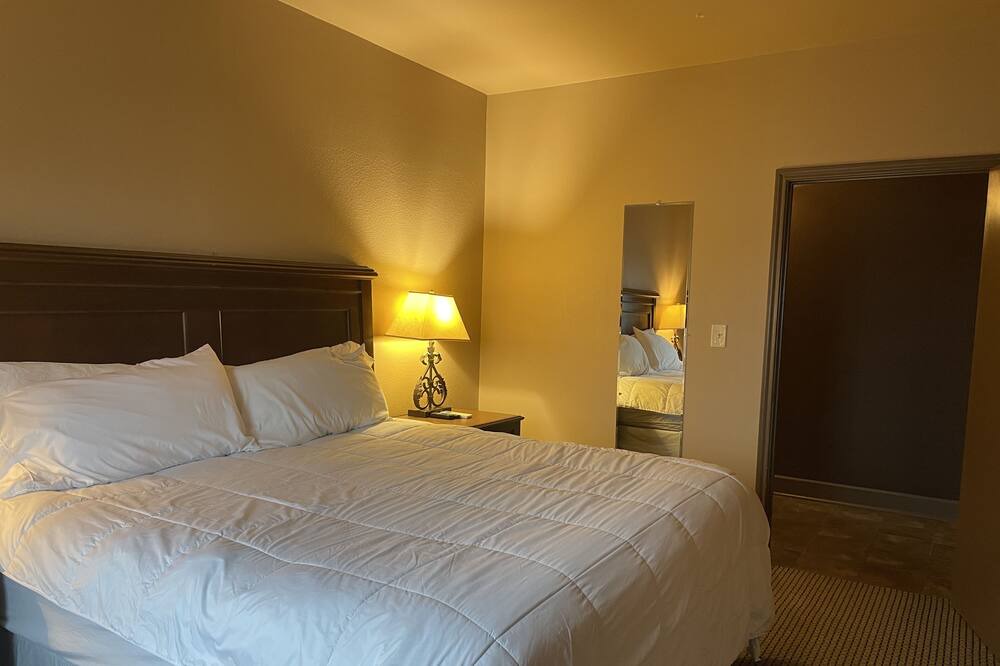 Photo of Bedroom in Gonzales