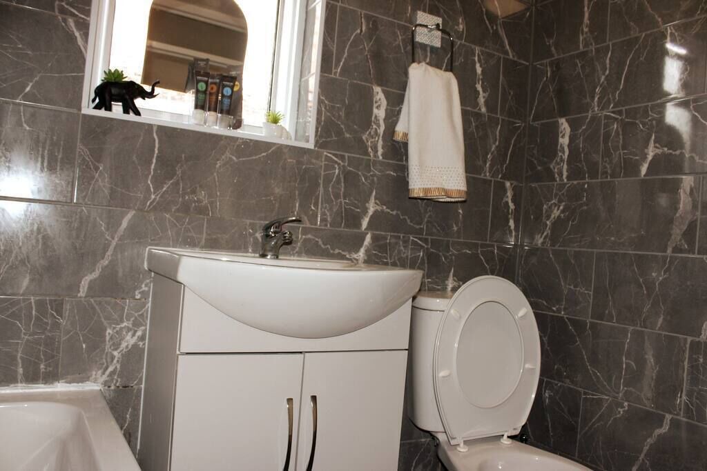 Photo of Others in Eltham West