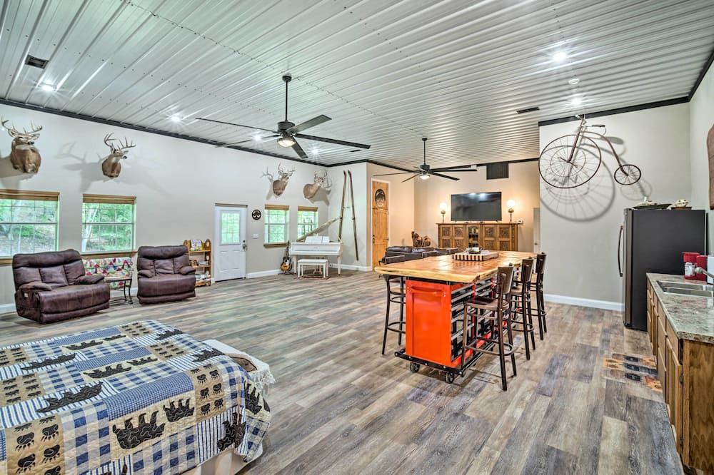 Photo of Bedroom in Centre