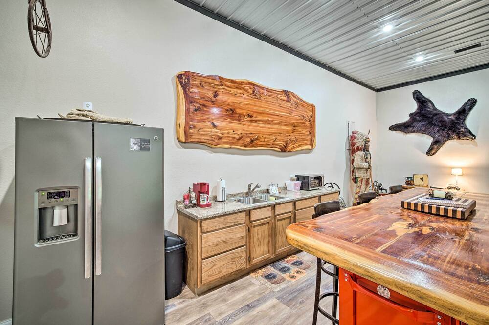 Photo of Kitchen in Centre