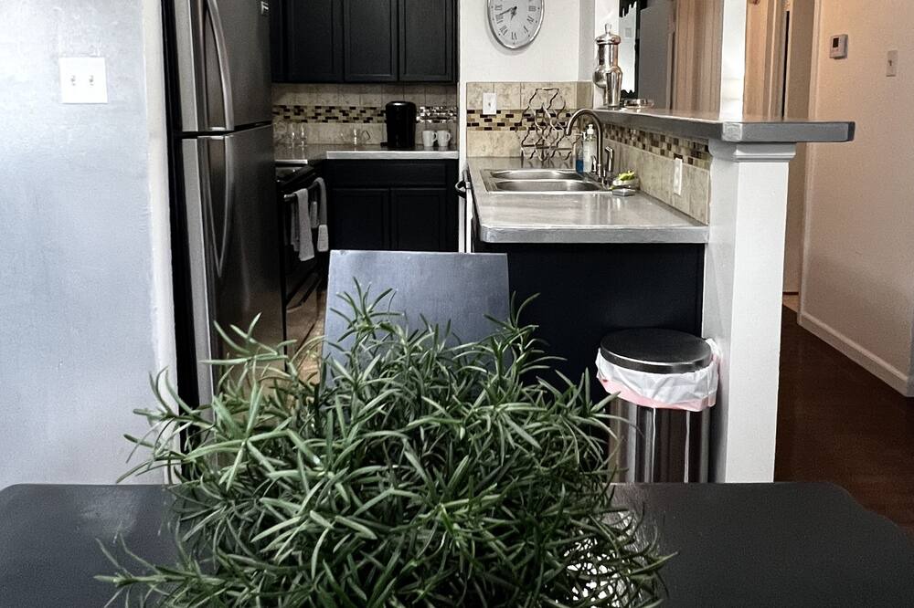 Photo of Kitchen in Knox - Henderson